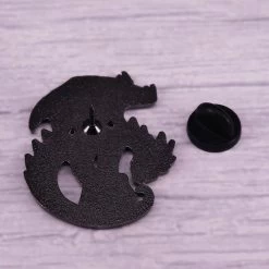 Dungeon And Dreagons Enamel Pin -Anime Haven Shop image 12006267 800